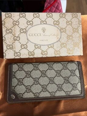 Gucci Beige & Brown GG Monogram Continental Wallet anniversary collection Italy